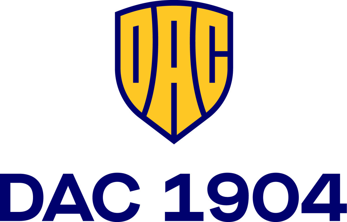 dac1904-logo-pajzs-text-vertical-color-v01-1080px.png